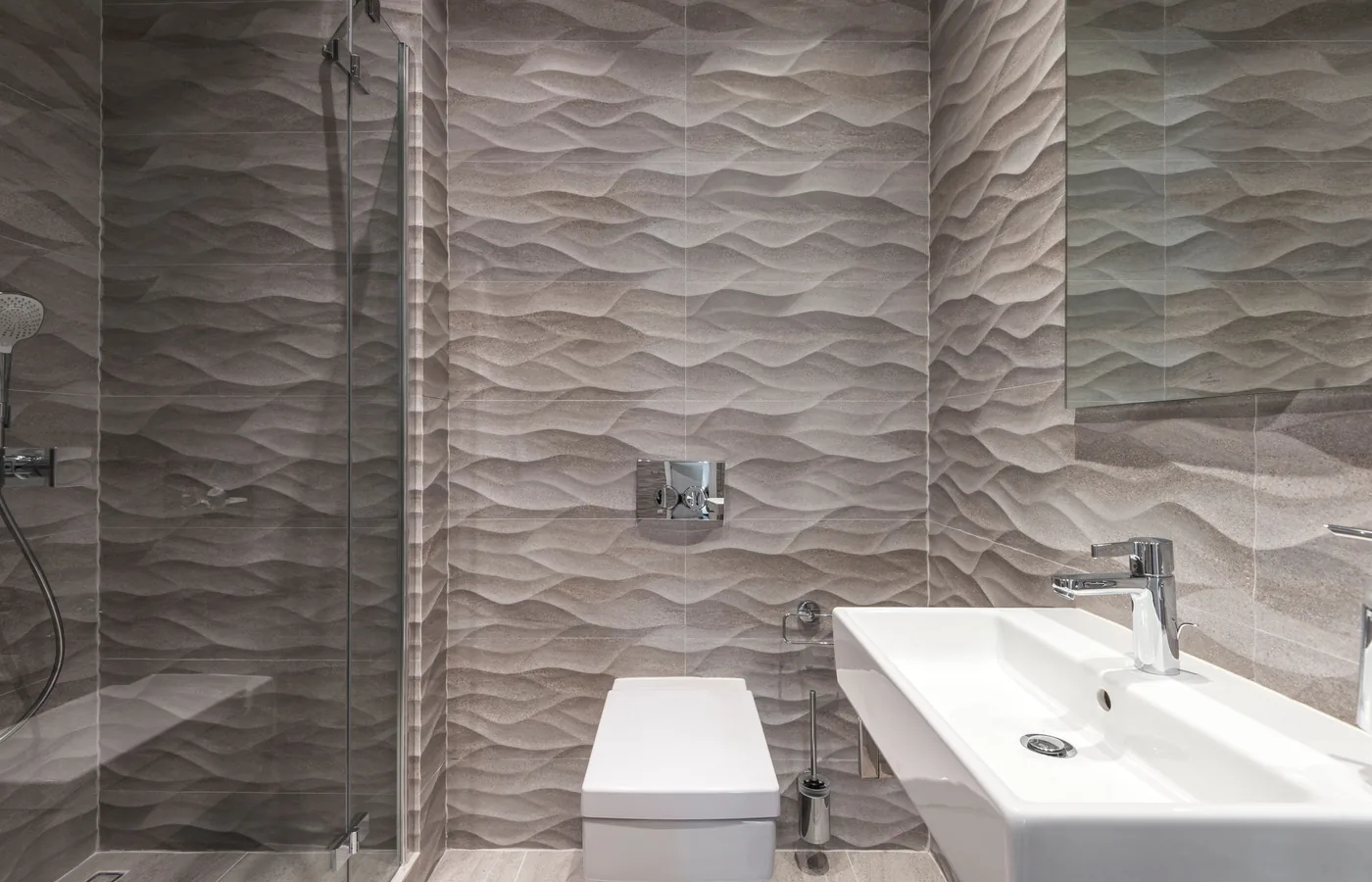 Modern toilet and bathroom